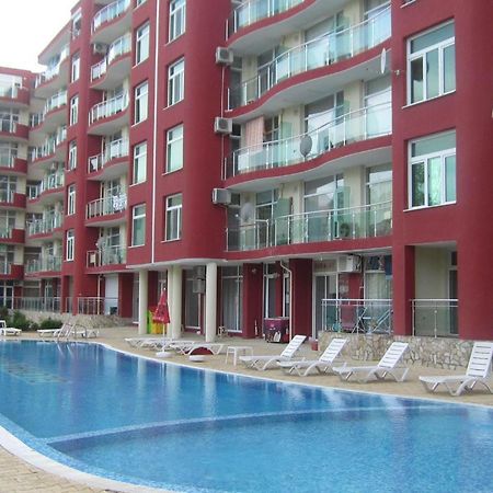 Global Ville Apartcomplex Slantschew brjag Exterior foto